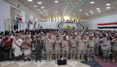 رئيس الأركان يدعو اليمنيين إلى الحفاظ على التلاحم والتآلف والوحدة الوطنية