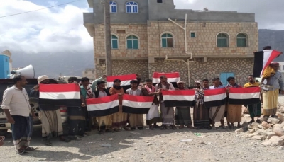 اليمن.. منظمة حقوقية تستنكر منع مليشيا الانتقالي للاحتفالات الوطنية في سقطرى واعتقال منظميها