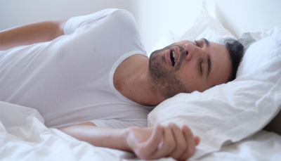 عدم انتظام النوم يزيد من مخاطر الإصابة بأمراض القلب