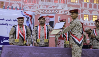 مأرب.. الجيش يحتفل بتخرج الدورة الرابعة قادة كتائب بالمنطقة العسكرية الثالثة