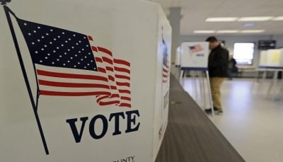 استطلاعات تظهر تقدم "الجمهوريين" عشية الانتخابات النصفية الأمريكية