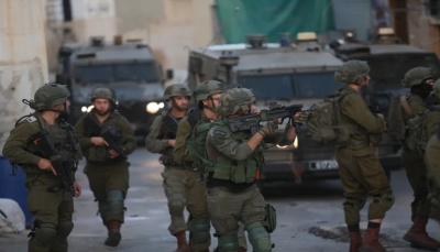 اشتباكات مسلحة بين المقاومة وقوة إسرائيلية جنوب جنين والاحتلال يقتحم جبل المكبر في القدس
