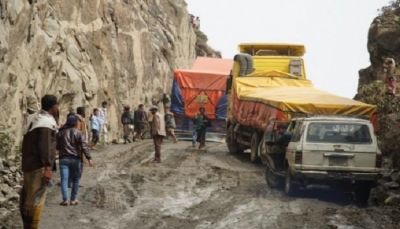 عمال على طرقات اليمن: تحمل ظروف قاسية لتوفير لقمة العيش