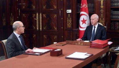 الرئيس التونسي قيس سعيّد يقرر رفع مستوى التمثيل الدبلوماسي مع النظام السوري