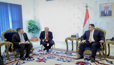 رئيس الوزراء: المليشيا الحوثية تقود حربا اقتصادية كبرى ووصف الوضع القائم بالتهدئة "يجافي الواقع"
