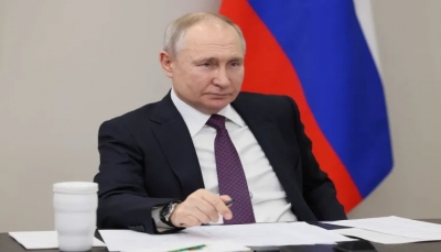 بوتين يوقع قانونا جديدا بشأن التجنيد وفنلندا تتخذ إجراء على حدود روسيا بعد انضمامها للناتو