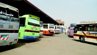 وزارة الخارجية: تسيير 23 رحلة برية لنقل 1200 مواطناً يمنيا إلى بورتسودان تمهيداً لإجلائهم