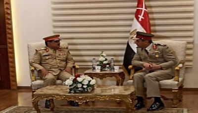 وزير الدفاع اليمني يصل القاهرة في زيارة رسمية