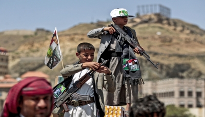 الحكومة اليمنية: ميلشيات الحوثي تنظم معسكرات صيفية لتجنيد الأطفال رغم استمرار التهدئة