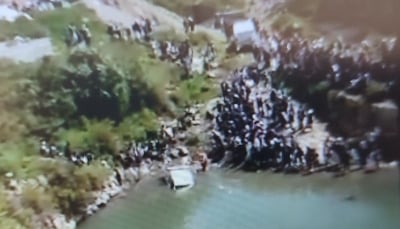 إب.. وفاة خمسة أشخاص غرقا إثر سقوط سيارتهم في سد مائي بمديرية جبلة
