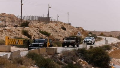 ببندقية كلاشنكوف قديمة.. كيف اخترق الشرطي المصري حدود إسرائيل وقتل 3 من جنودها؟