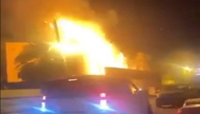 الداخلية توضح أسباب الحريق الذي اندلع بحوش القنصلية الروسية في عدن