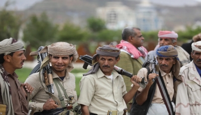 مجلة أمريكية تتساءل: لماذا لا يمكن التغاضي عن المظالم المحلية بأي عملية سلام في اليمن؟