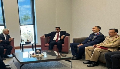 وزير الدفاع اليمني يصل تركيا في زيارة عمل رسمية
