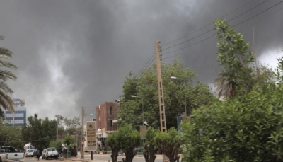 السودان: انفجارات عنيفة في محيط القيادة العامة وسلاح المدرعات وسط الخرطوم