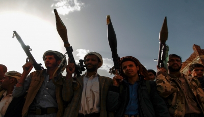 هجمات حوثية من اليمن اعترضتها البحرية الامريكية.. هل استهدفت إسرائيل وما أهدافها؟ (تحليل خاص)