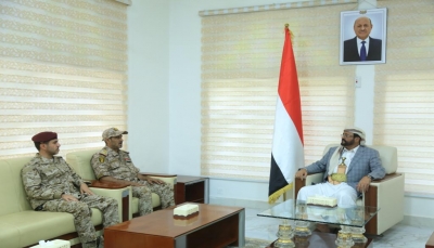 اللواء العرادة يشدد على ضرورة رفع الجاهزية القتالية للقوات المسلحة لردع التصعيد الحوثي