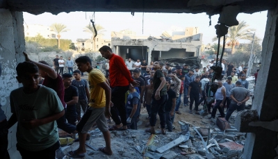 حرب إبادة في غزة.. حصيلة الشهداء تتجاوز 1800 وتحذيرات من محاولة الاحتلال تهجير الفلسطينيين