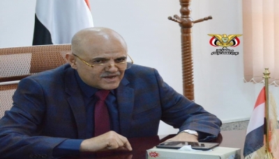 حذر من أي استفزازات.. محافظ تعز: "مبادرة الحوثيين" مناورة جديدة لتبرير استهداف المحافظة