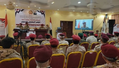 وزير الدفاع يشيد بتضحيات منتسبي المنطقة السابعة في معركة استعادة الدولة