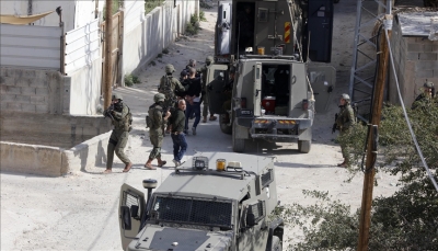 قوات الاحتلال تعتقل 3200 فلسطيني من الضفة الغربية منذ السابع من أكتوبر الماضي