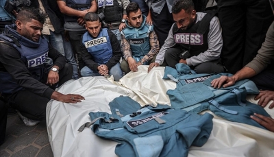 غزة.. ارتفاع الشهداء الصحفيين إلى 101 منذ بداية العدوان الإسرائيلي