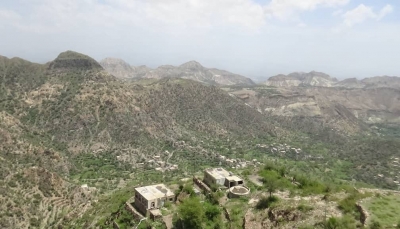 مليشيا الحوثي تشن هجوماً واسعاً على مواقع قوات الجيش غربي تعز