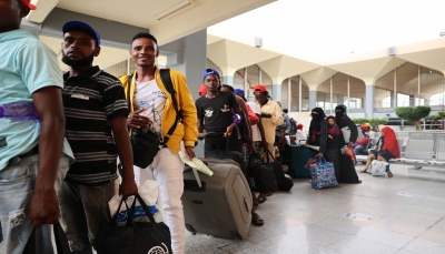 الهجرة الدولية تُسيّر رحلة جديدة للمهاجرين الأثيوبيين العالقين في اليمن