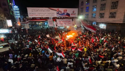 تعز.. الآلاف يشاركون في إيقاد شعلة ثورة فبراير في ذكراها الثالثة عشر