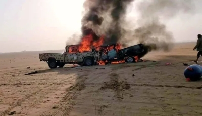 الجوف.. مقتل 14 شخصاً بينهم جنود في حادث سير مروع في صحراء اليتمة