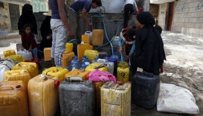 الحرّ يفاقم أزمة المياه في اليمن.. ارتفاع أعباء المستهلكين