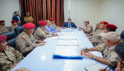 رئيس الوزراء: القوات المسلحة والأمن والمقاومة تشكل درعا حاسما ضد مليشيات الحوثي ويجب الرهان عليها