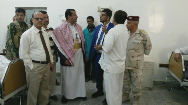 
                                                وزارة الصحة: الوضع الصحي كارثي والمستشفيات الحكومية أصبحت مستشفيات ميدانية للحوثيين