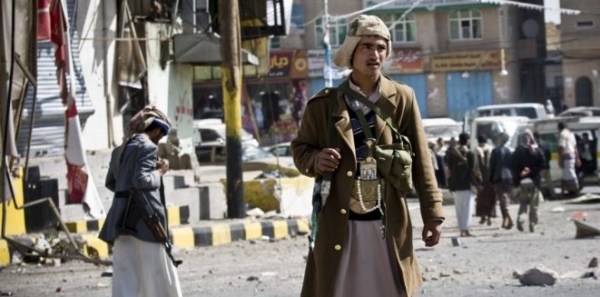 تعز: ميلشيات الحوثي تصفي مواطن بعد أن اختطفت «شقيقاته» وفجرت منزلهم