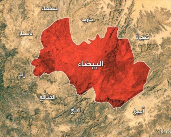 البيضاء: الحوثيون يقصفون مسجدًا وسوقًا شعبيًا في مديرية "الصومعة" 