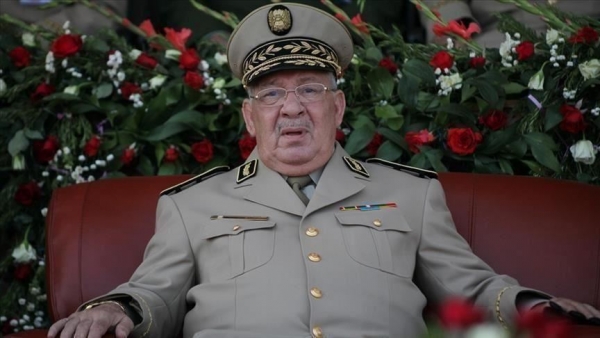 قائد الأركان الجزائري: كل الآفاق مفتوحة لحل الأزمة الت تعيشها البلاد بأقرب وقت
