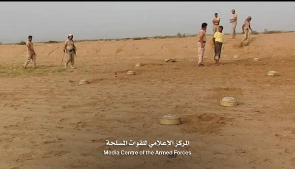 حجة: الجيش ينزع حقل ألغام زرعتها ميليشيا الحوثي في مزرعة بمديرية عبس