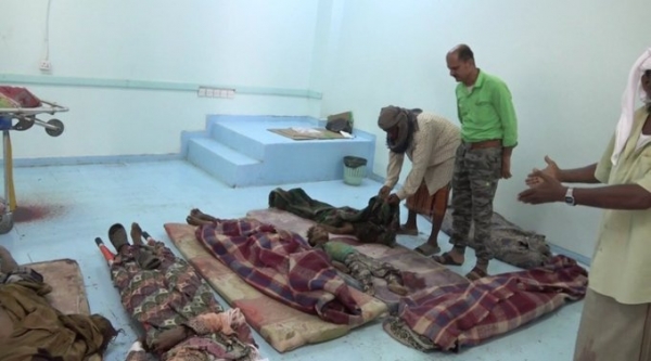 مقتل 11 مدنياً وإصابة آخرون بينهم نساء وأطفال في قصف للحوثيين بالحديدة