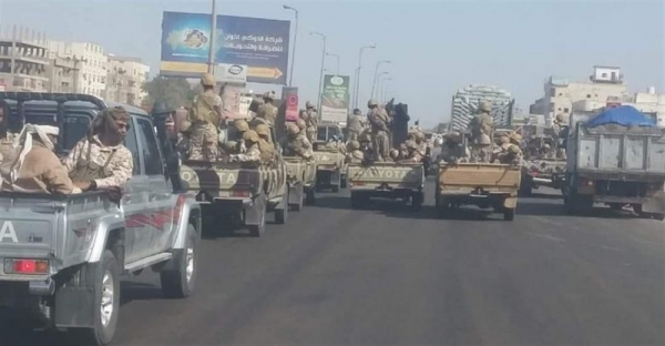
                                                قوات من الحماية الرئاسية تصل "شقرة" في طريقها إلى عدن