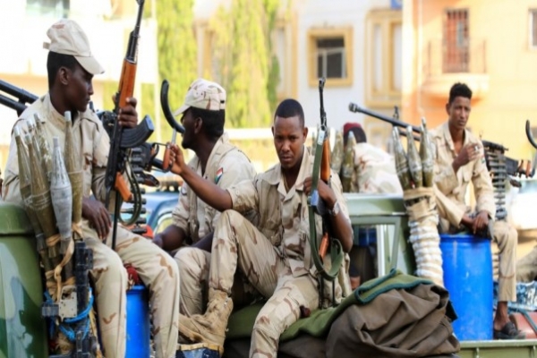 
                                                المهنيين السودانيين يطالب بالتفاهم مع التحالف العربي في خطوة سحب الجنود من اليمن