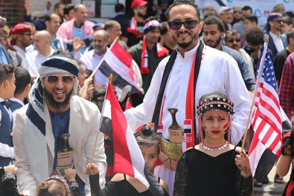 الحكومة اليمنية تحث جالياتها إلى عدم العودة للوطن تجنباً لنقل فيروس كورونا