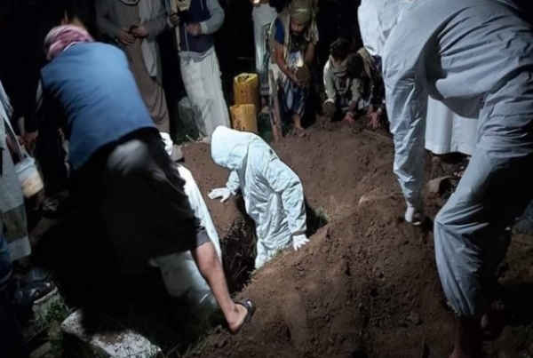"صنعاء.." موتى بلا مقابر ومواطنون بلا حيلة موجعون بالفقدان وصعوبة الدفن (تقرير خاص)