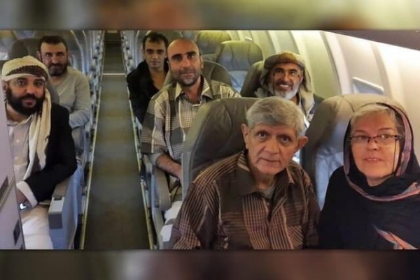 "مهزلة لنهب ممتلكاتهم".. لماذا يواصل الحوثيين محاكمة البهائيين بعد الإفراج عنهم ونفيهم من البلاد؟