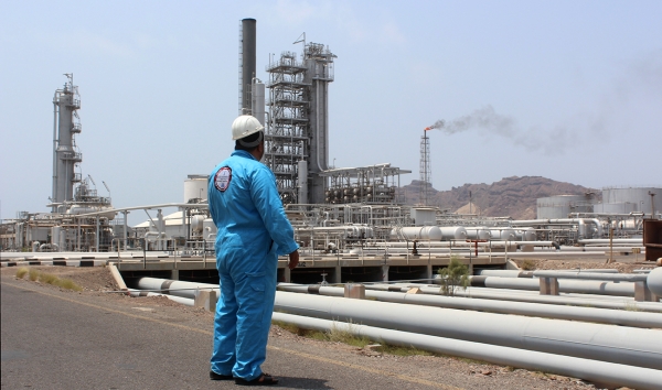 انخفض إنتاج الغاز إلى 3 مليار قدم مكعب من أصل 328.. كيف أثرت الحرب على قطاع الطاقة في اليمن؟ 