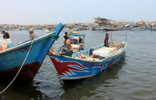 قراصنة صوماليون يفرجون عن 9 صيادين يمنيين بعد أسبوع على اختطافهم
