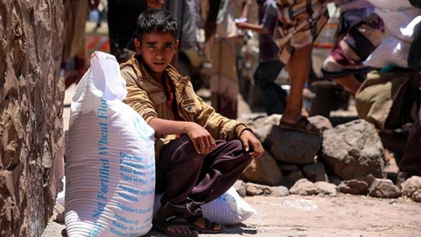 الأمم المتحدة: تأخير الموافقة على المشاريع الانسانية تحرم مليوني يمني من المساعدات