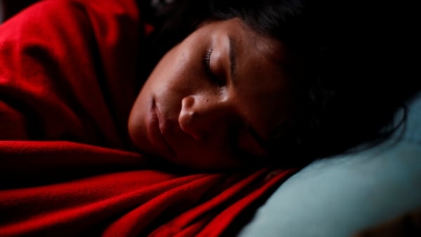 ماهي الوضعية الأفضل للجسم خلال النوم؟