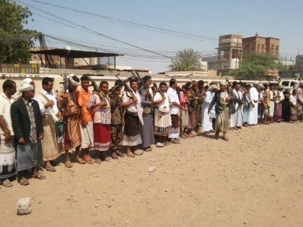 "تحت غطاء النزوح"... - مليشيا الحوثي تحتل عشرات المنازل في الجراحي جنوبي الحديدة وتستخدمها لأغراض عسكرية