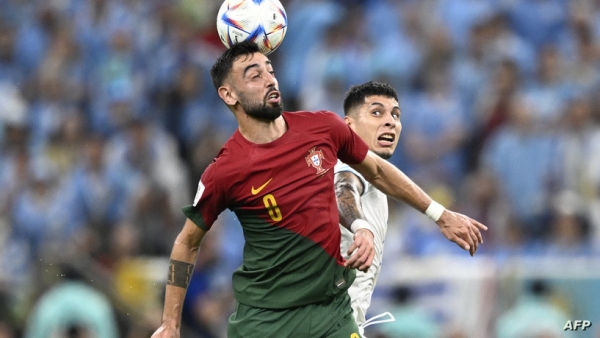 مونديال قطر 2022.. - ثالث المتأهلين للدور الثاني.. البرتغال تهزم الأوروغواي بثنائية فيرنانديز