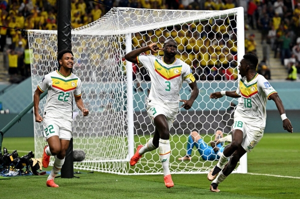هولندا والسنغال يحسمان بطاقتي التأهل لثمن نهائي كأس العالم في قطر